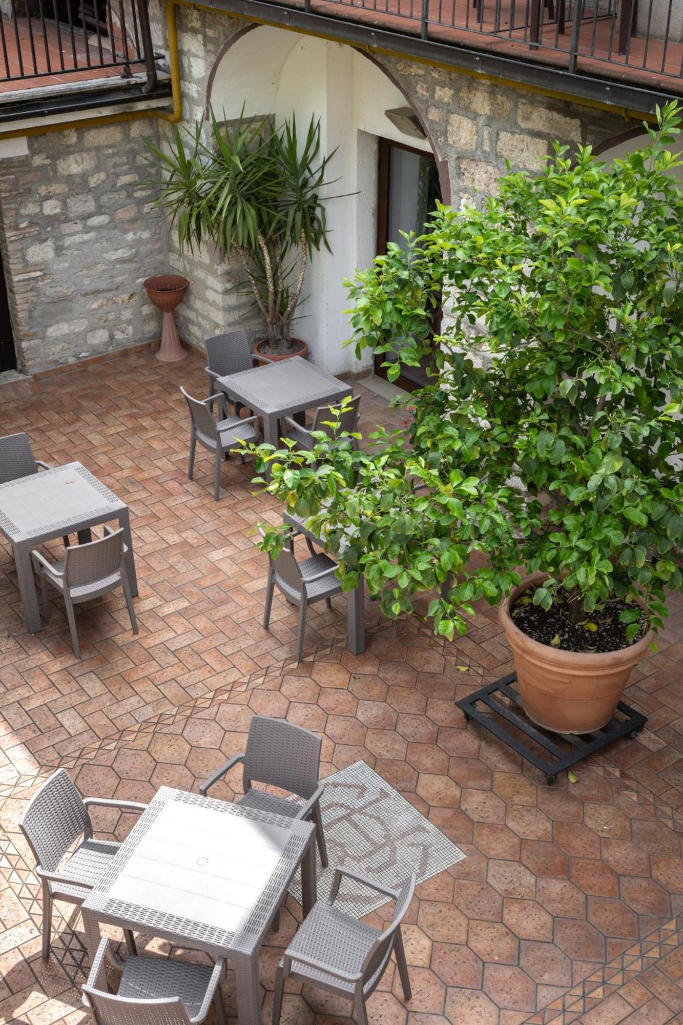 Hotel San Marco Γκούμπιο Εξωτερικό φωτογραφία