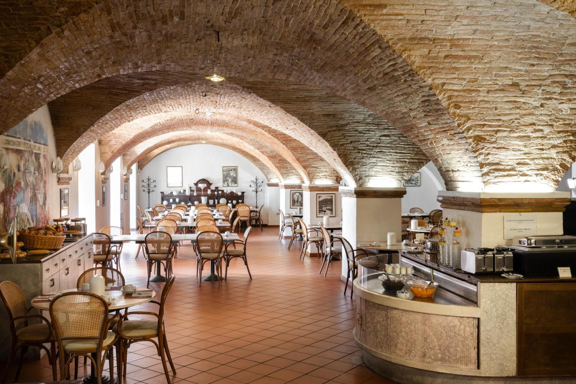 Hotel San Marco Γκούμπιο Εξωτερικό φωτογραφία